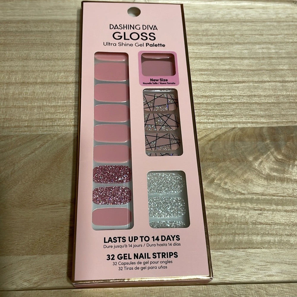 Dashing Diva gloss nails